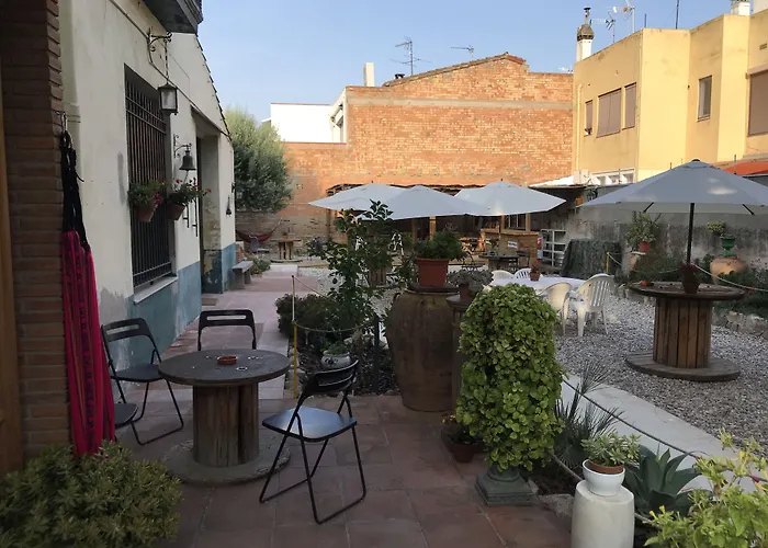 Mucha Masia Hostel Rural Urba El Prat de Llobregat